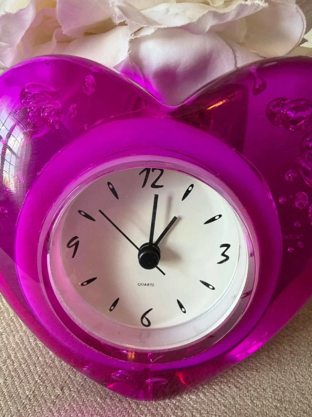 Young Town Vintage Y2K Pink Heart-Shaped Bubble Tabletop Analog Clock